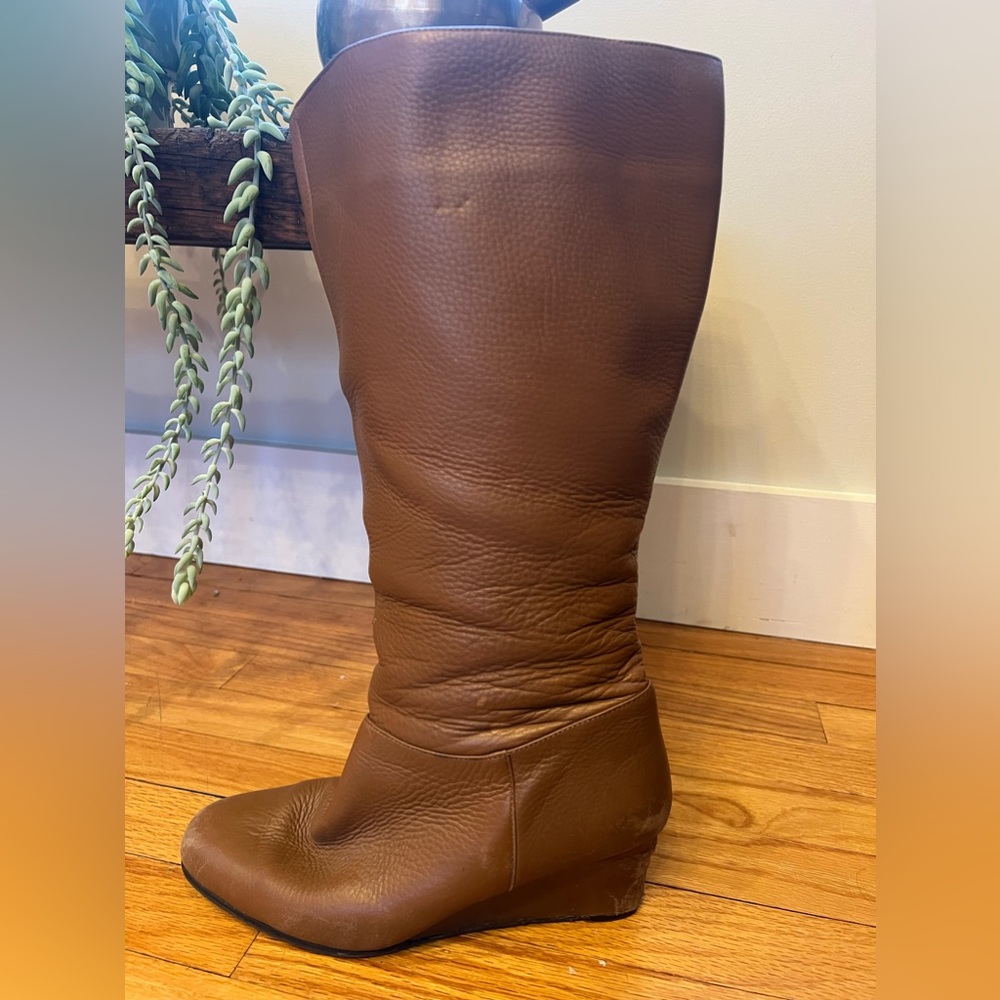 Women’s *Extra Wide* Leather Boots